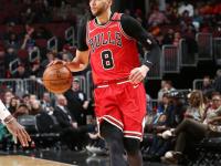 华体会-包含德罗巴连续十场比赛得分超过势不可挡，公牛挑战极限！的词条