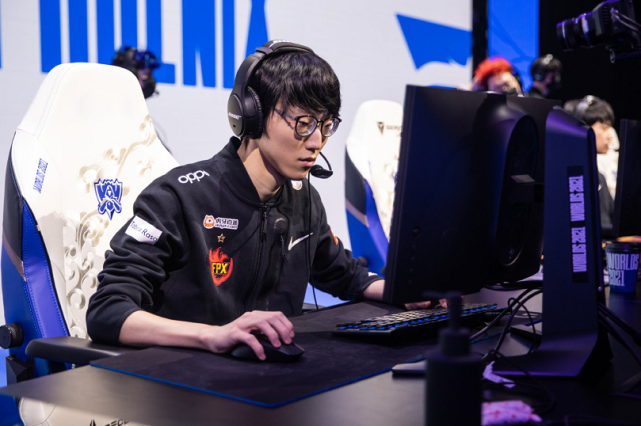 西亚卡姆遭遇三连败,FPX教练面临压力!的简单介绍 西亚卡姆遭遇三连败,FPX教练面临压力!的简单介绍